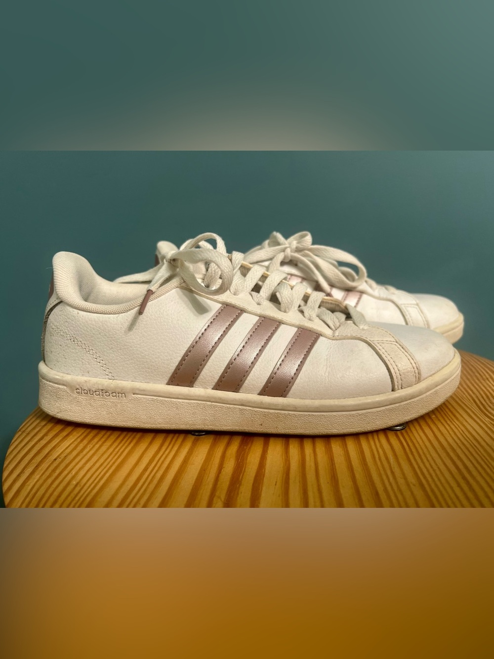 Adidas Cloudfoam Advantage Women’s Size 8 White Blush Pink Sneakers